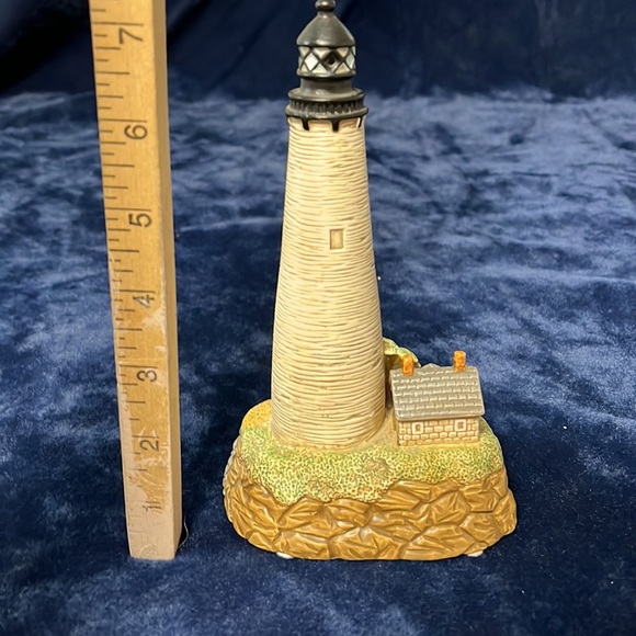 VTG Lefton Lighthouse - Picture 4 of 5